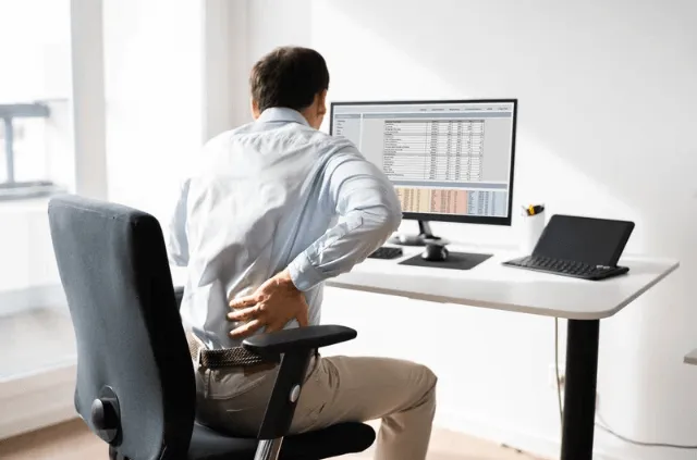 Collaborative workspace with active break area